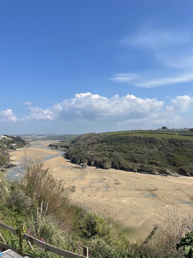 1 Chatsworth Riverscape Apartments - Riverview Apartment In Great Location With Free Parking Overlooking The Gannel Just A Short Walk From Newquays Incredible Beaches And Local Amenities New Quay Eksteriør bilde
