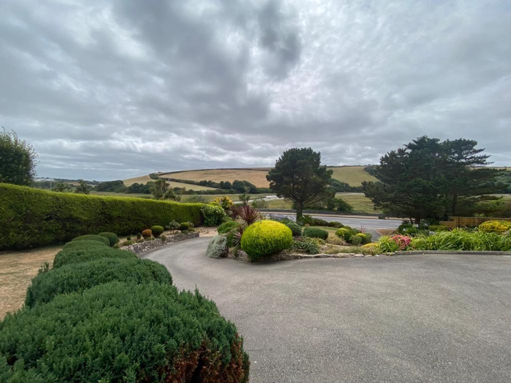1 Chatsworth Riverscape Apartments - Riverview Apartment In Great Location With Free Parking Overlooking The Gannel Just A Short Walk From Newquays Incredible Beaches And Local Amenities New Quay Eksteriør bilde